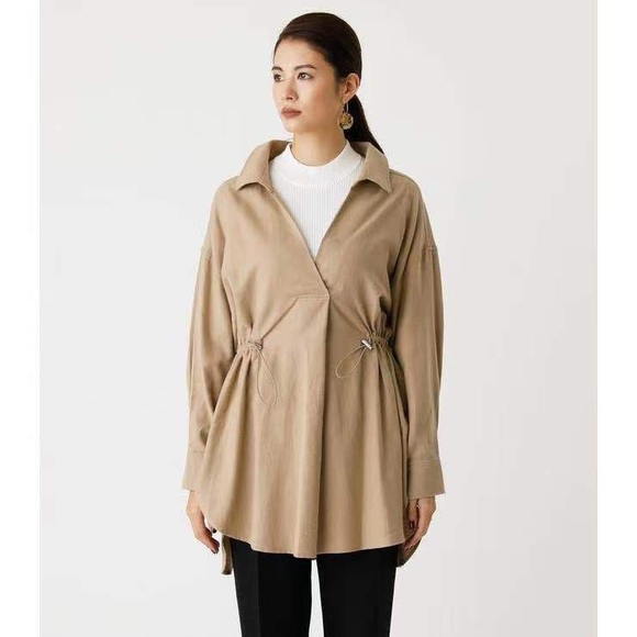 3/$30 NWOT Japanese brand Azul by Moussy 100% cotton top - Picture 1 of 13